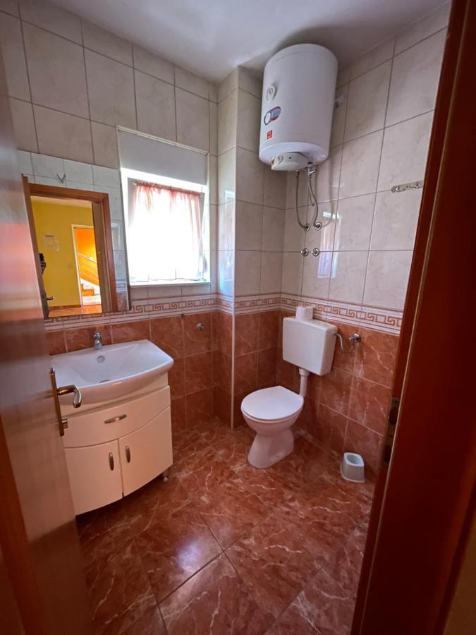 Apartman Jukic Marina Exterior foto