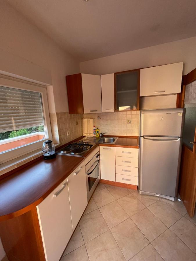Apartman Jukic Marina Exterior foto