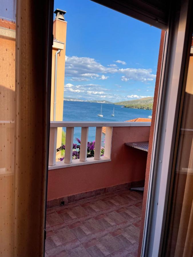 Apartman Jukic Marina Exterior foto